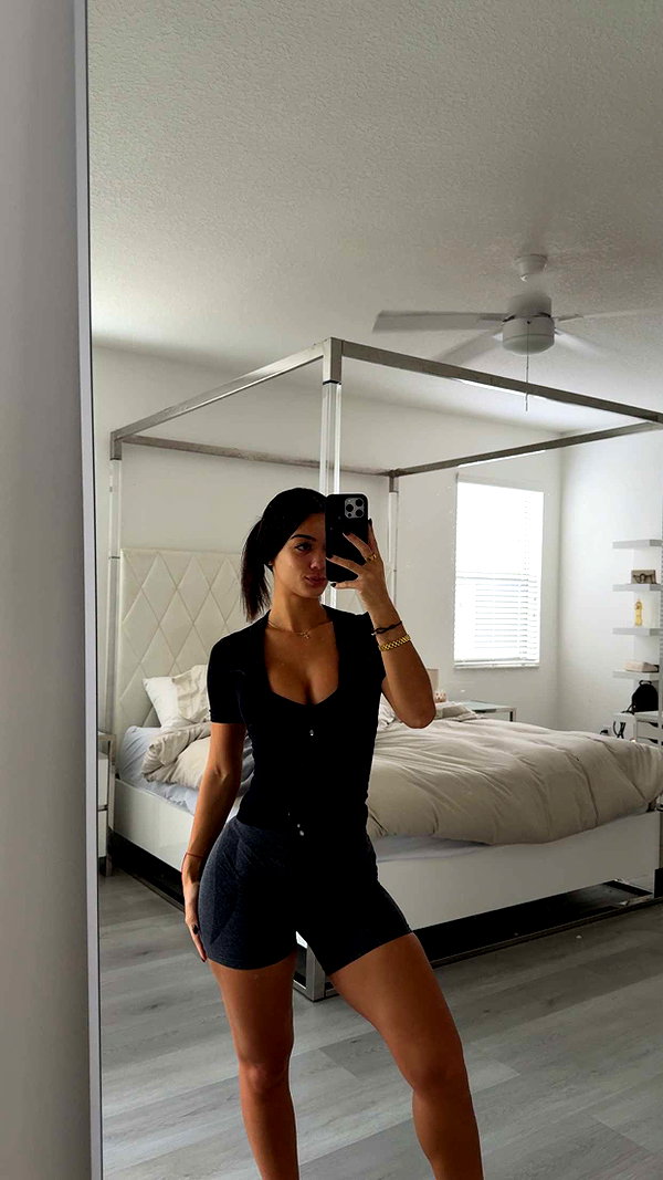 ashleyserranom snapchat image archive image