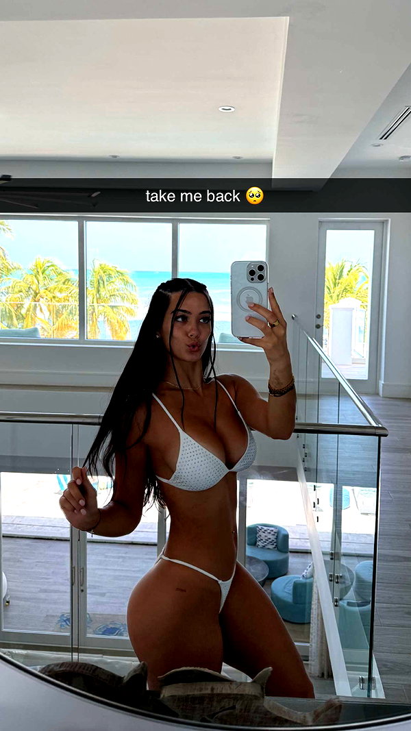 ashleyserranom snapchat image archive image