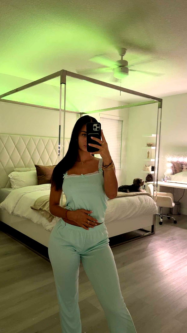 ashleyserranom snapchat image archive image