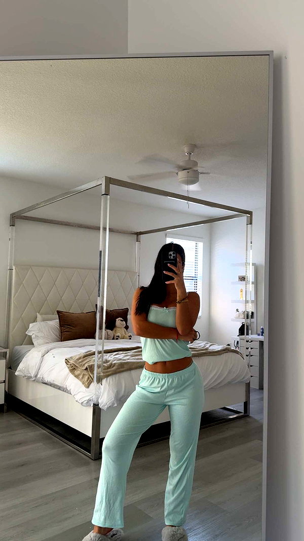 ashleyserranom snapchat image archive image