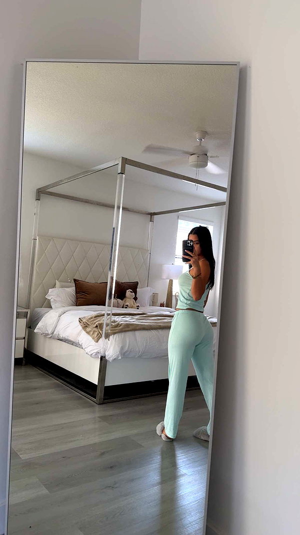 ashleyserranom snapchat image archive image