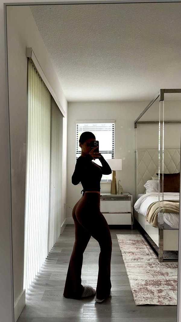 ashleyserranom snapchat image archive image