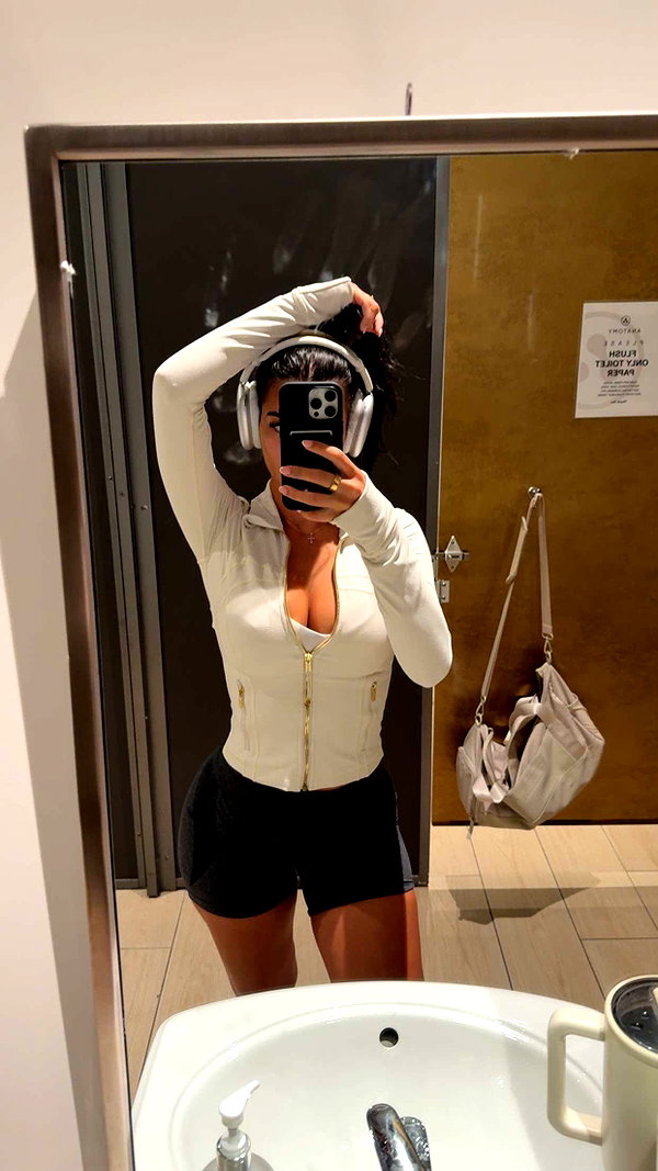 ashleyserranom snapchat image archive image