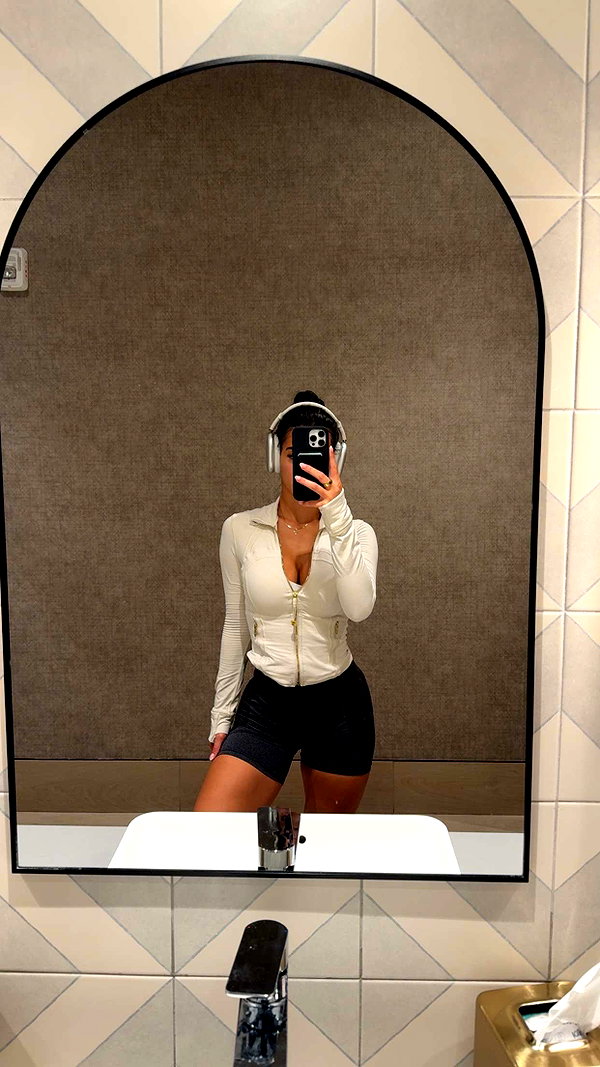 ashleyserranom snapchat image archive image