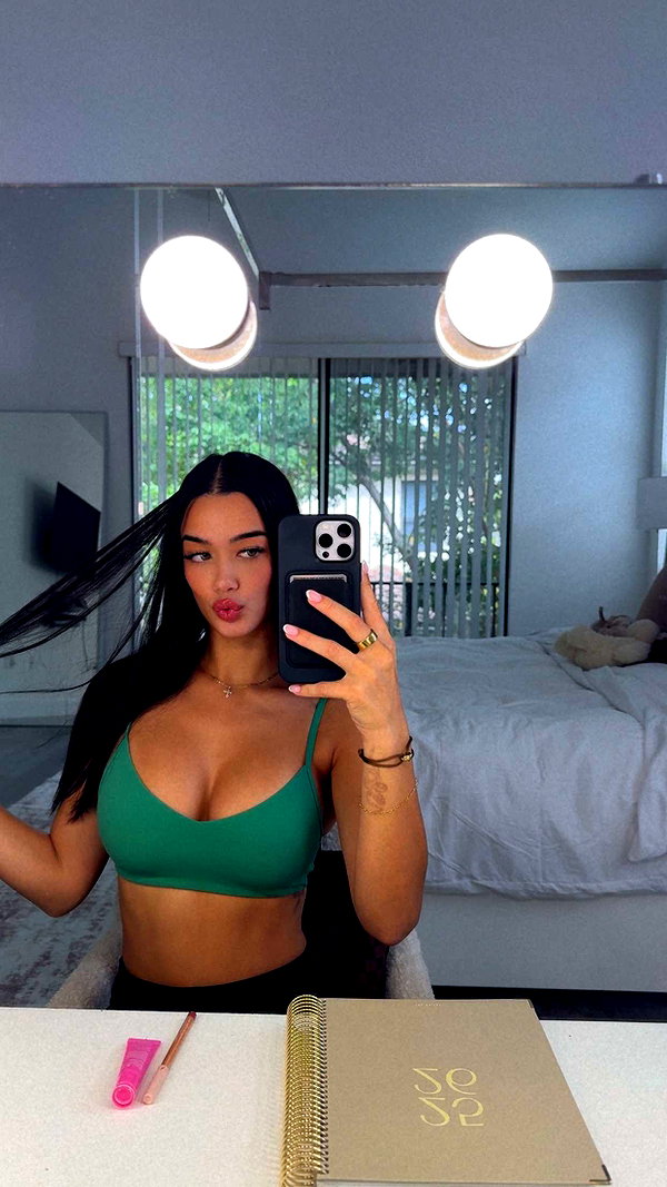 ashleyserranom snapchat image archive image