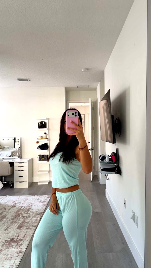 ashleyserranom snapchat image archive image