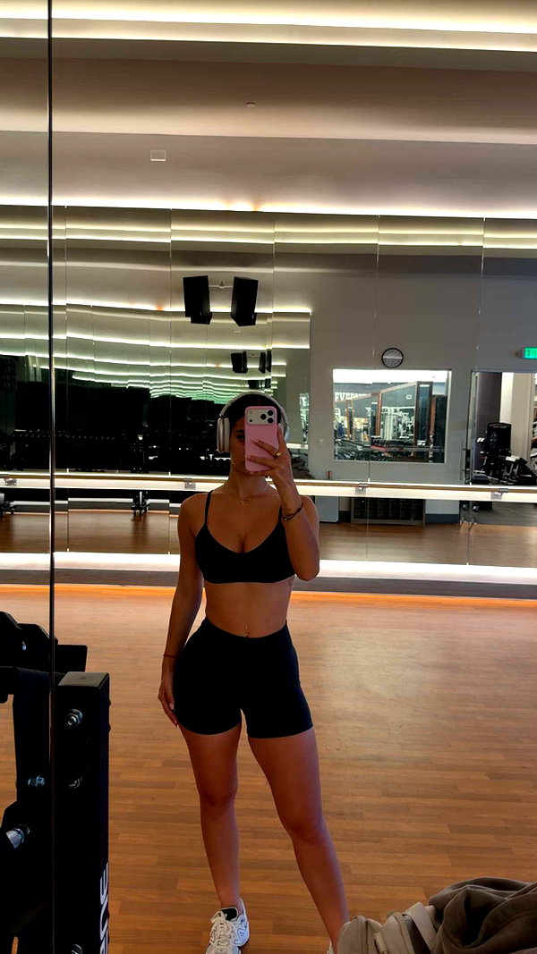 ashleyserranom snapchat image archive image