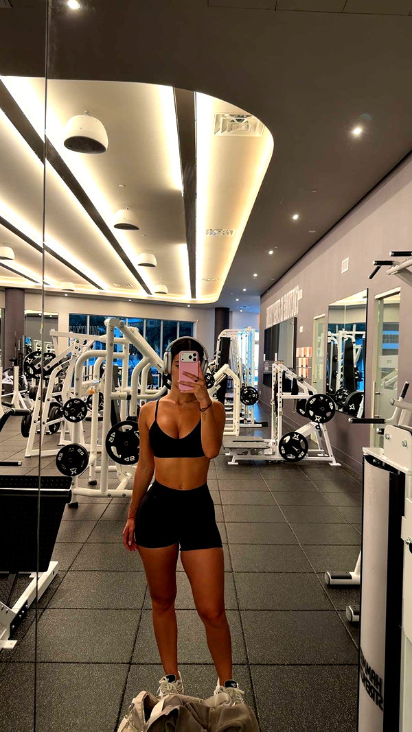 ashleyserranom snapchat image archive image