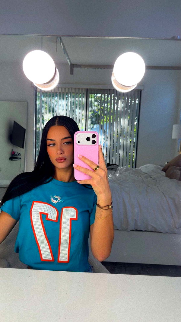 ashleyserranom snapchat image archive image
