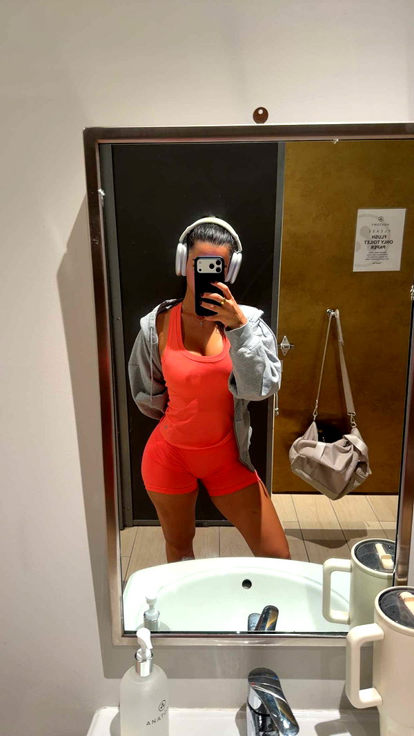 ashleyserranom snapchat image archive image