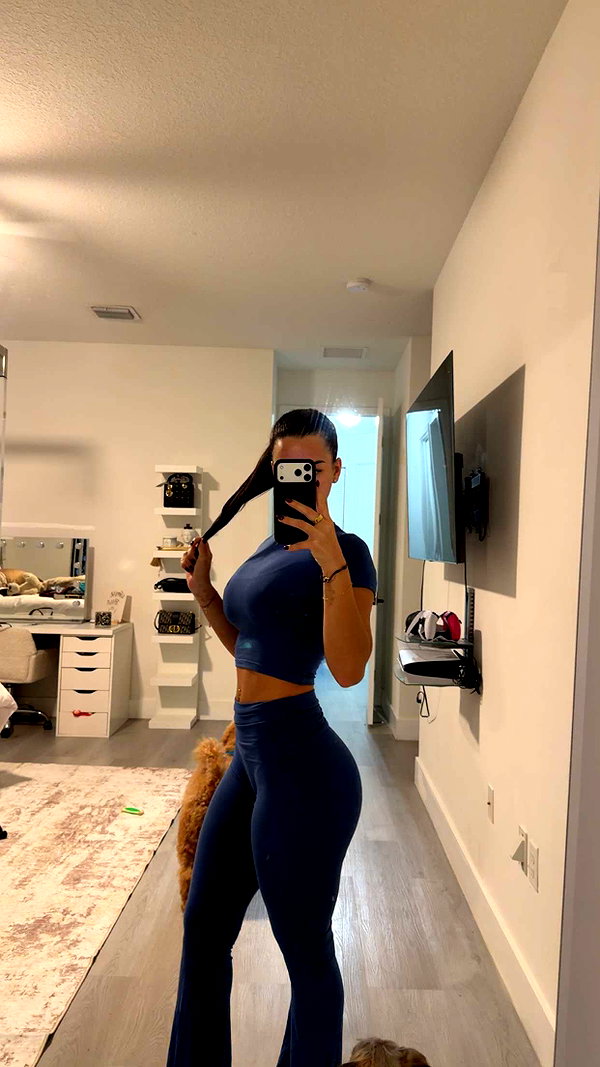 ashleyserranom snapchat image archive image