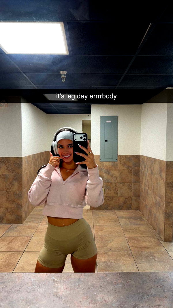 ashleyserranom snapchat image archive image