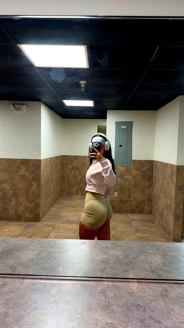ashleyserranom snapchat image archive image