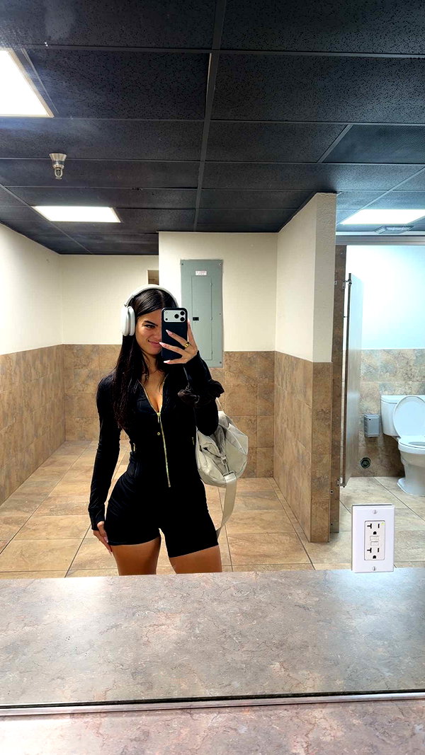 ashleyserranom snapchat image archive image