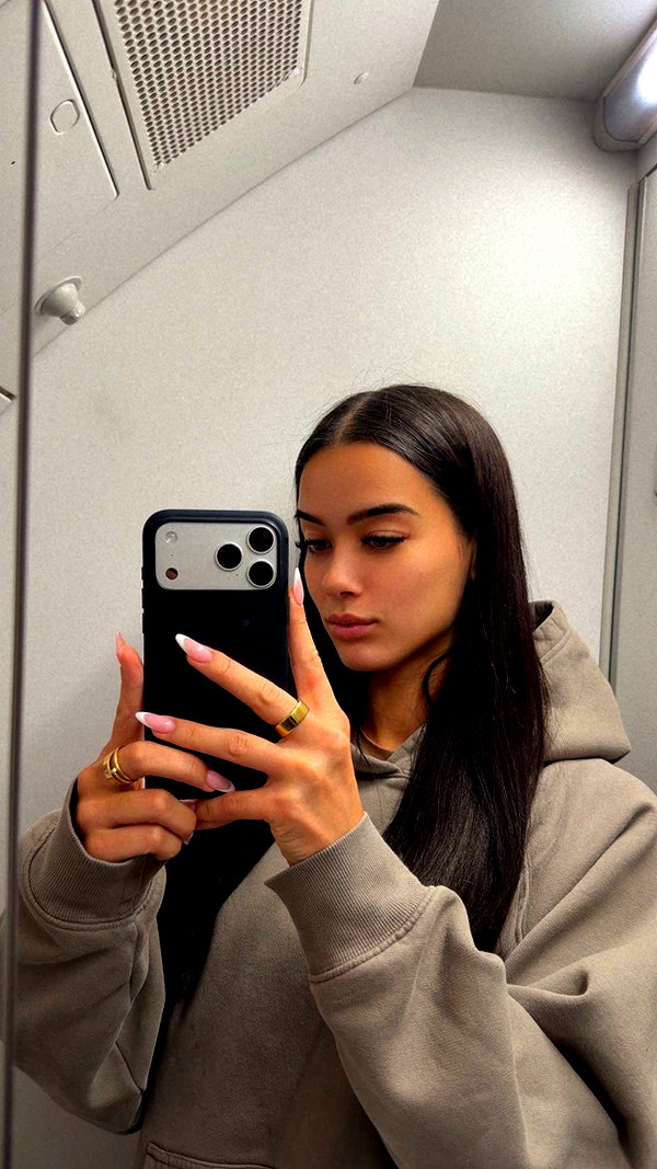 ashleyserranom snapchat image archive image