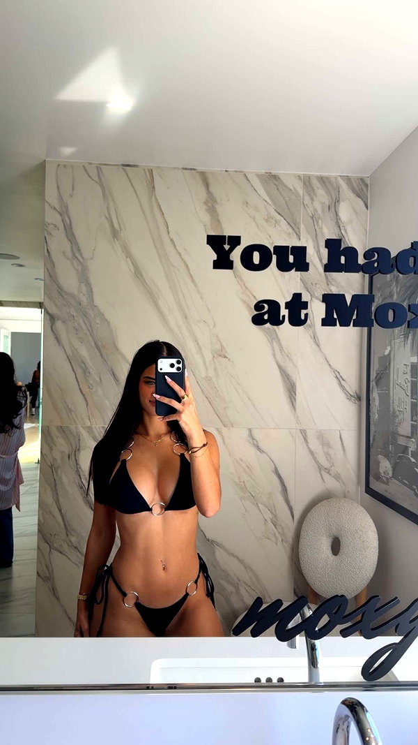 ashleyserranom snapchat image archive image
