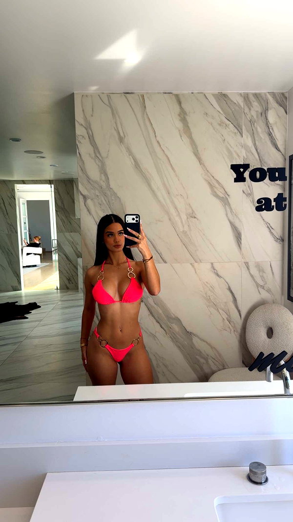 ashleyserranom snapchat image archive image