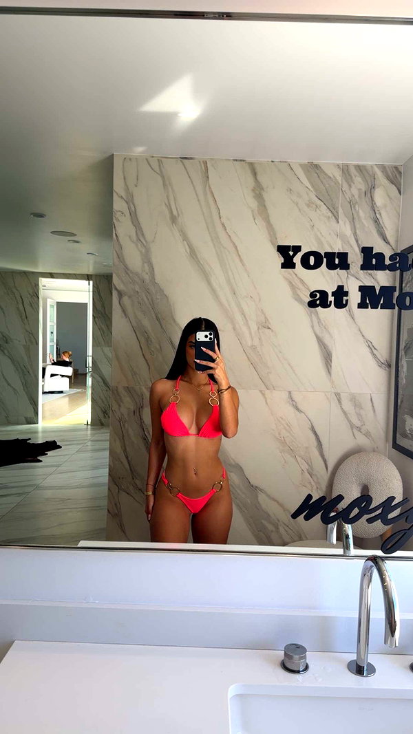 ashleyserranom snapchat image archive image