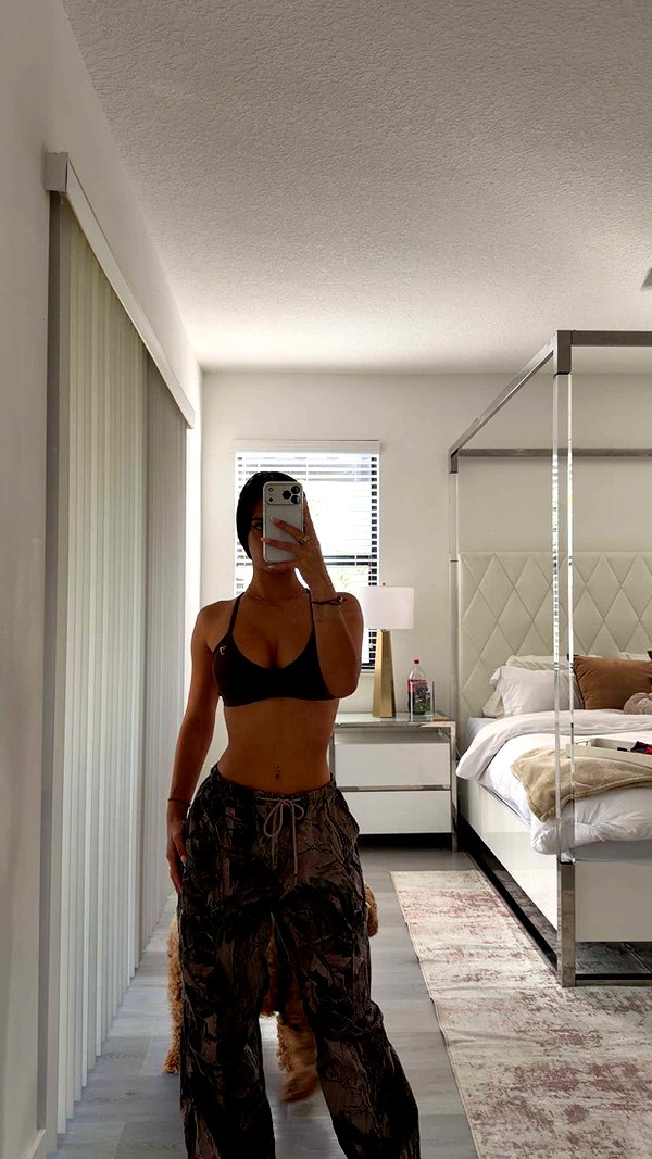 ashleyserranom snapchat image archive image