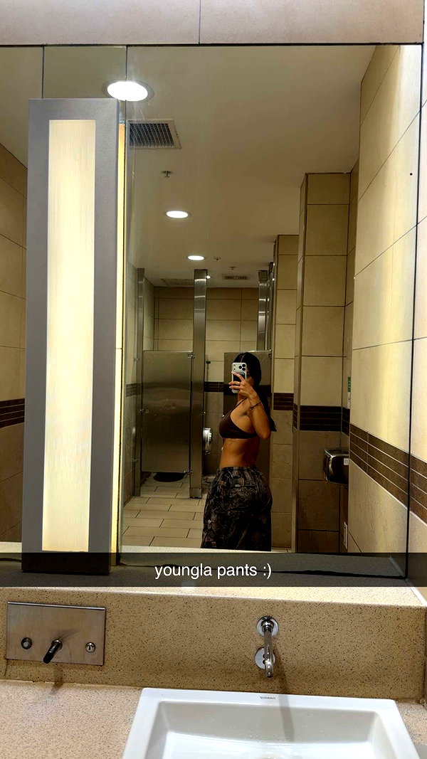 ashleyserranom snapchat image archive image