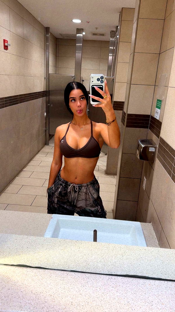 ashleyserranom snapchat image archive image