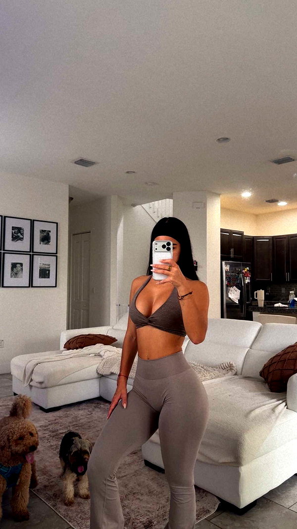ashleyserranom snapchat image archive image