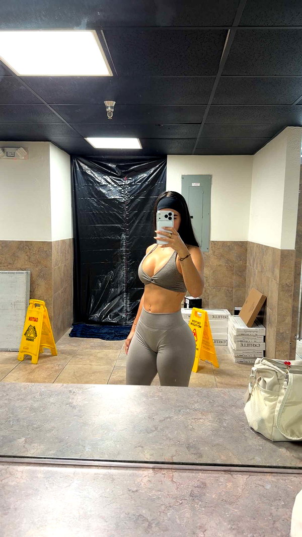 ashleyserranom snapchat image archive image