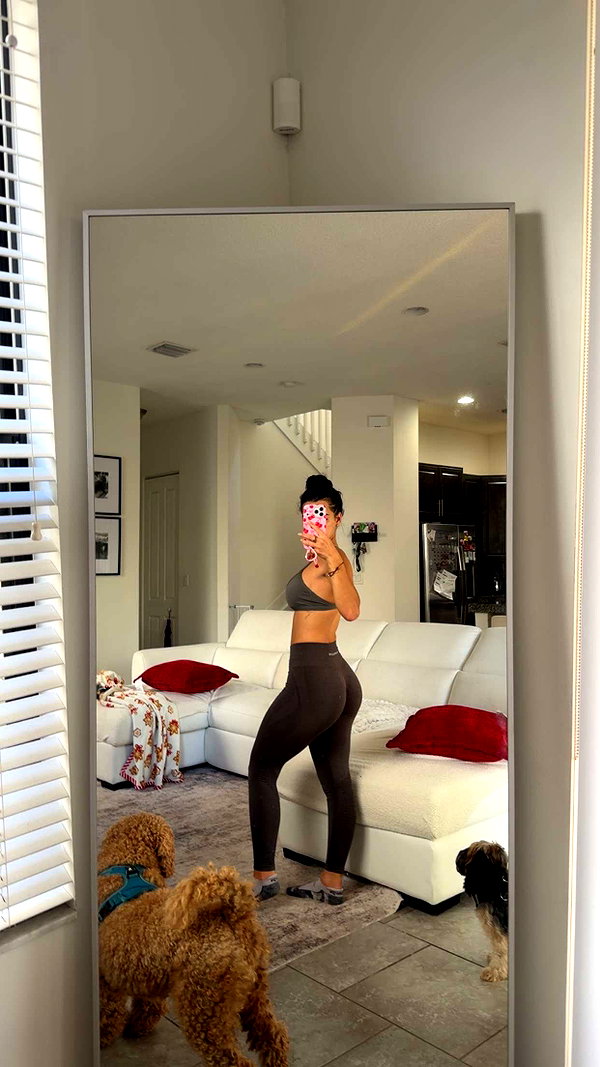 ashleyserranom snapchat image archive image