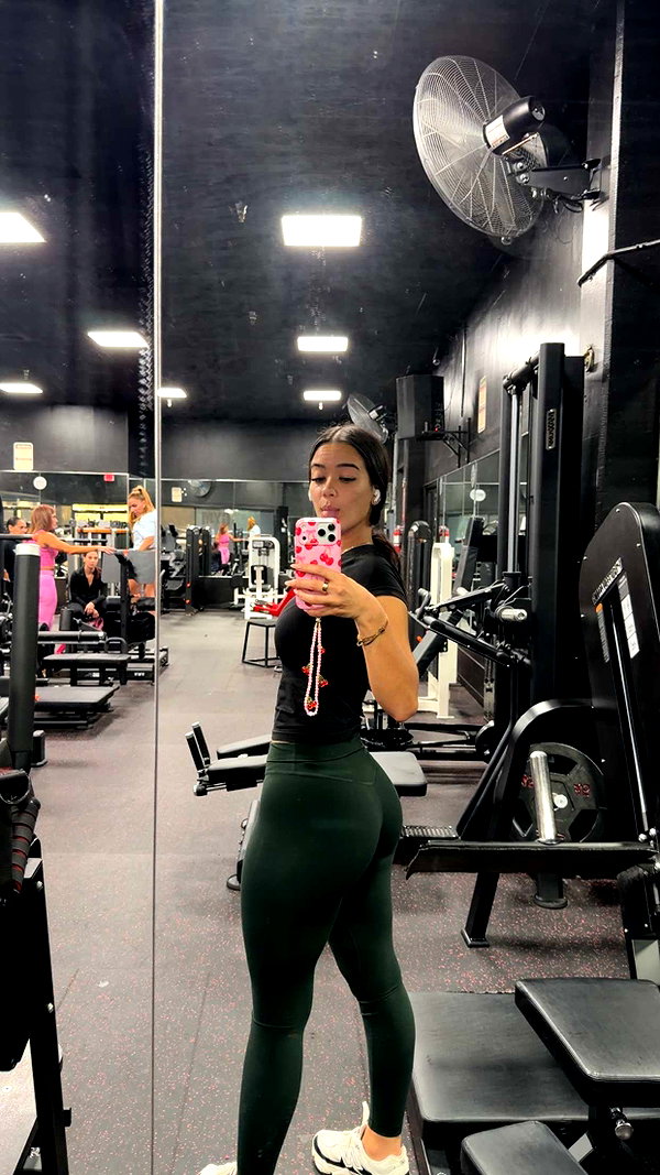 ashleyserranom snapchat image archive image