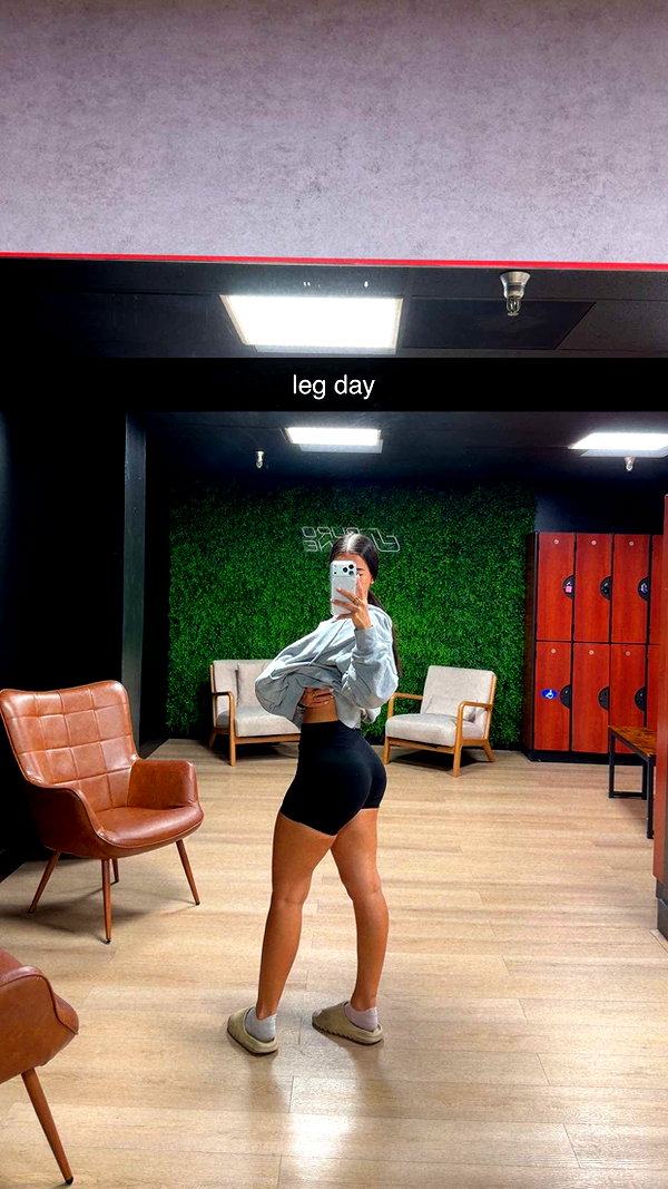 ashleyserranom snapchat image archive image