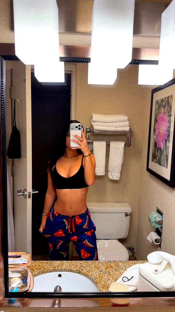 ashleyserranom snapchat image archive image