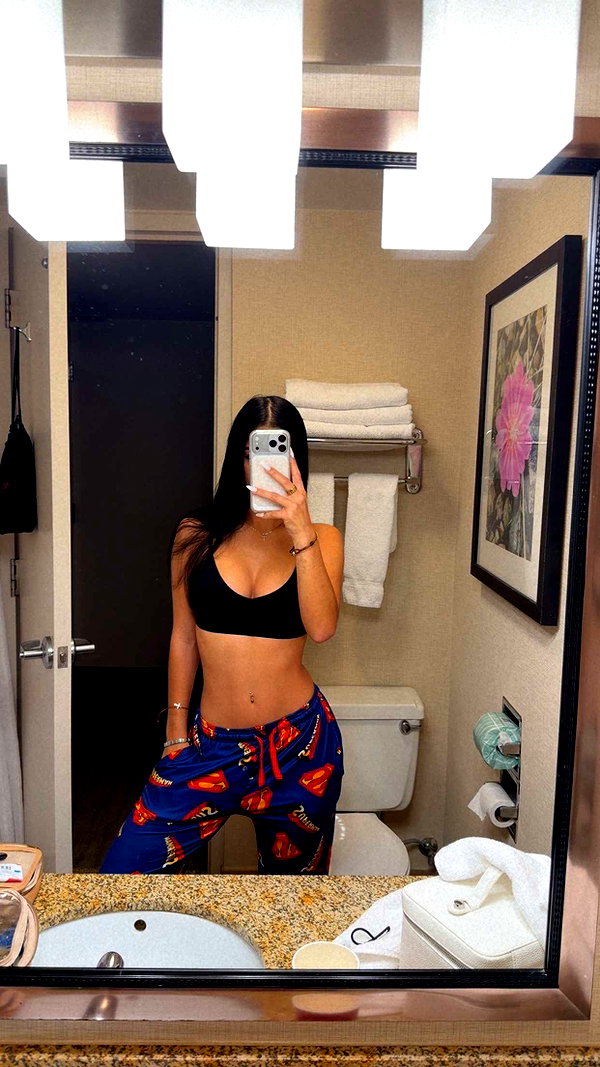 ashleyserranom snapchat image archive image