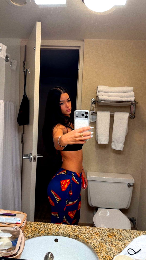 ashleyserranom snapchat image archive image