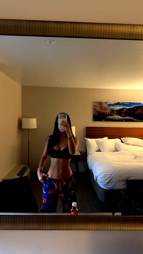 ashleyserranom snapchat image archive image