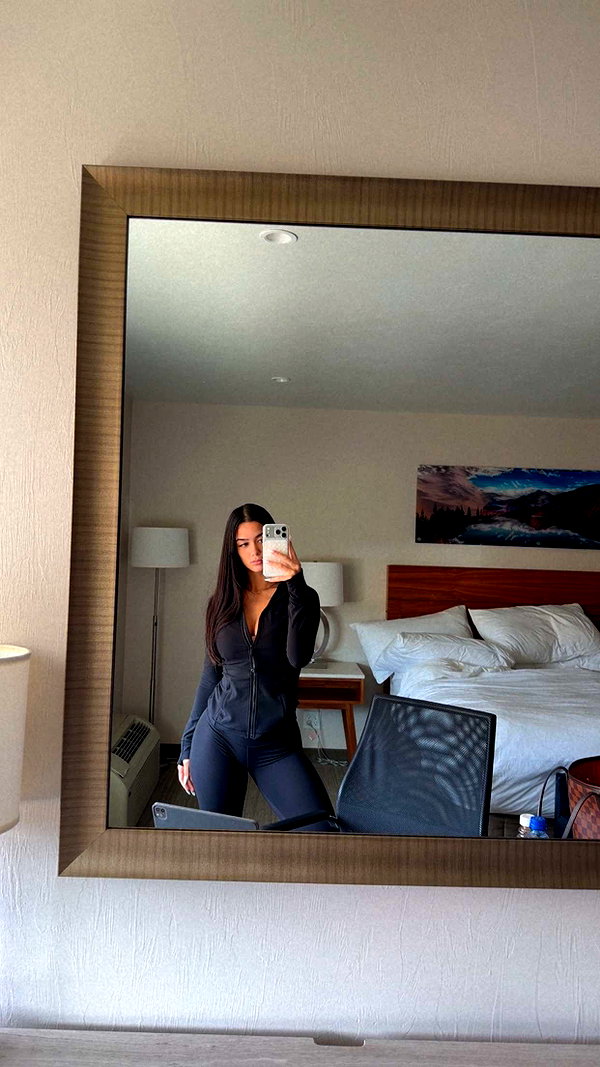 ashleyserranom snapchat image archive image