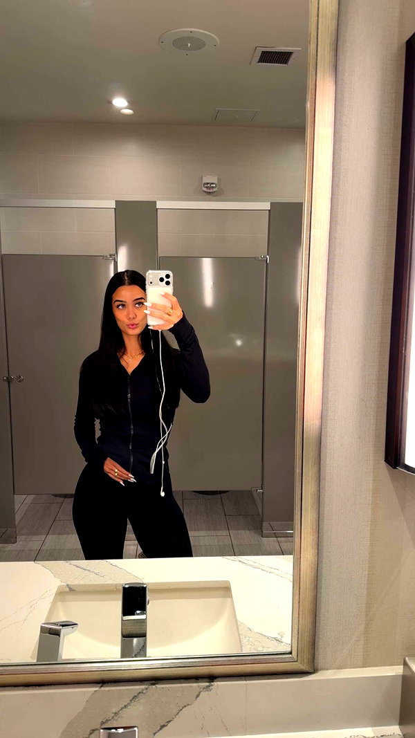 ashleyserranom snapchat image archive image