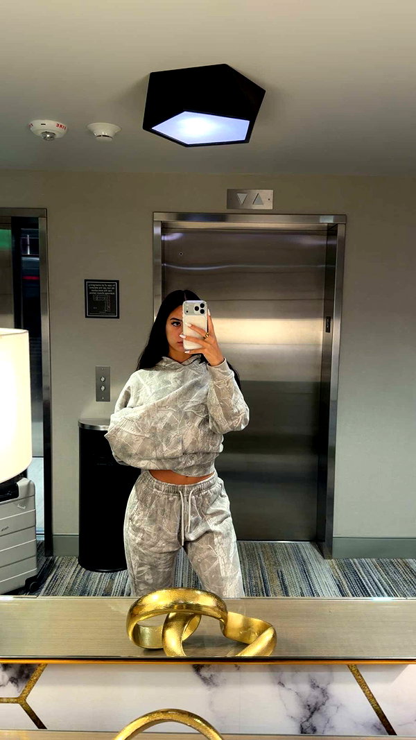 ashleyserranom snapchat image archive image