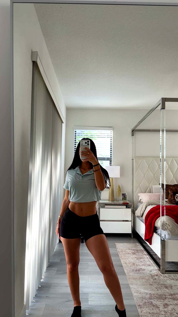 ashleyserranom snapchat image archive image