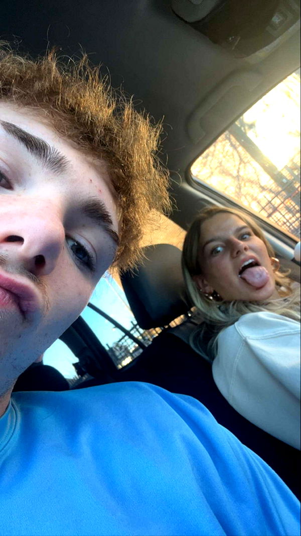 ava_savinoo image ~ Altpins