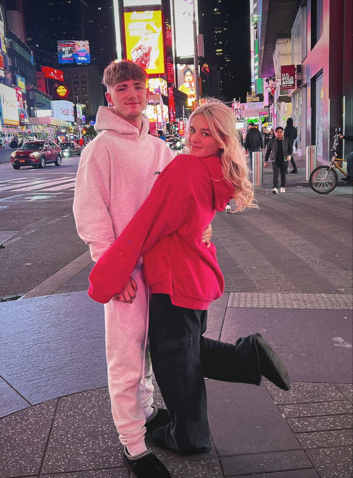 ava_savinoo snapchat image archive image