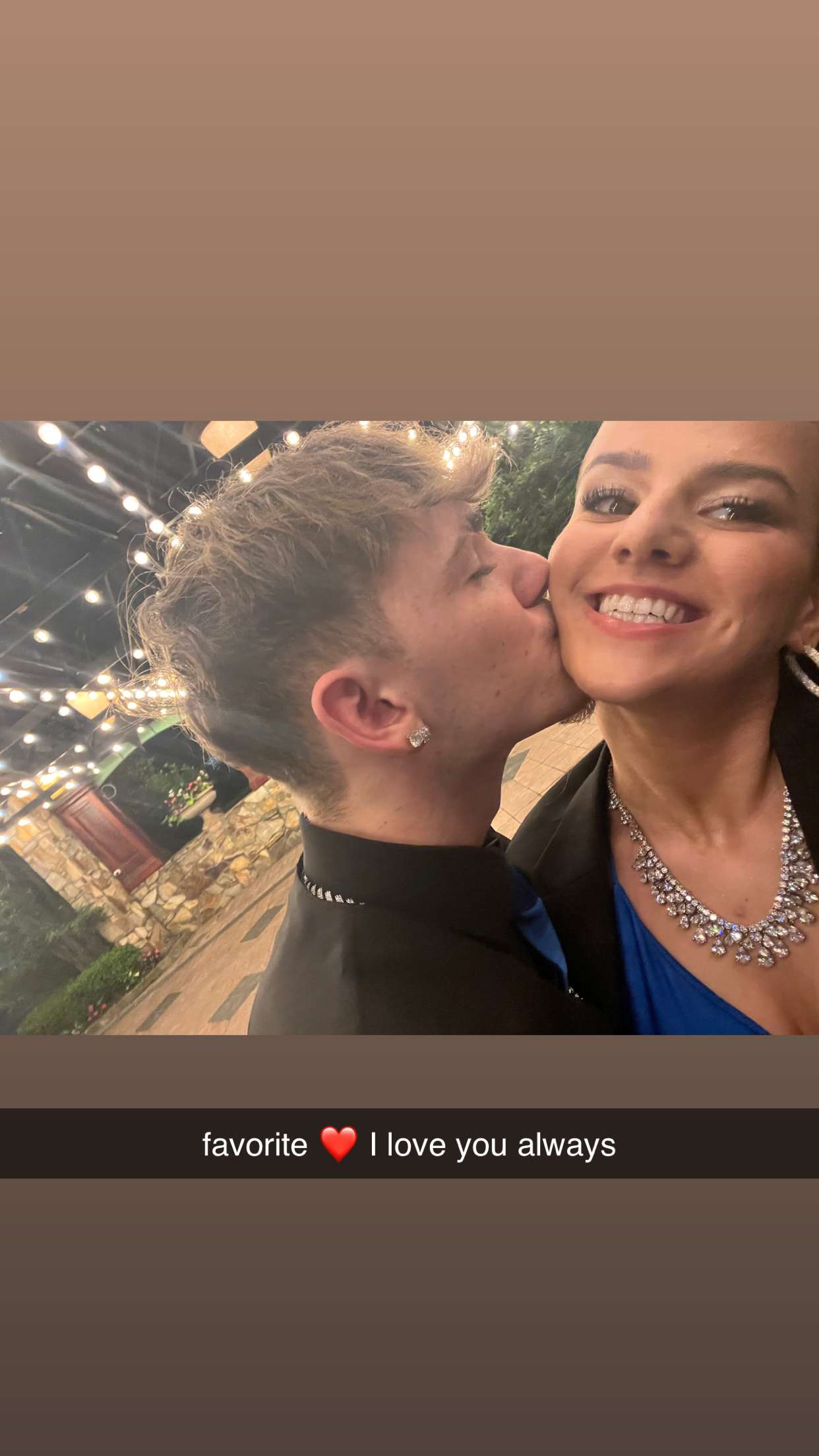 ava_savinoo snapchat image archive image