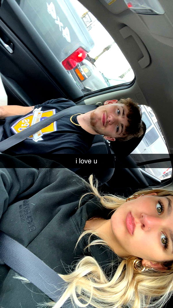 ava_savinoo image ~ Altpins