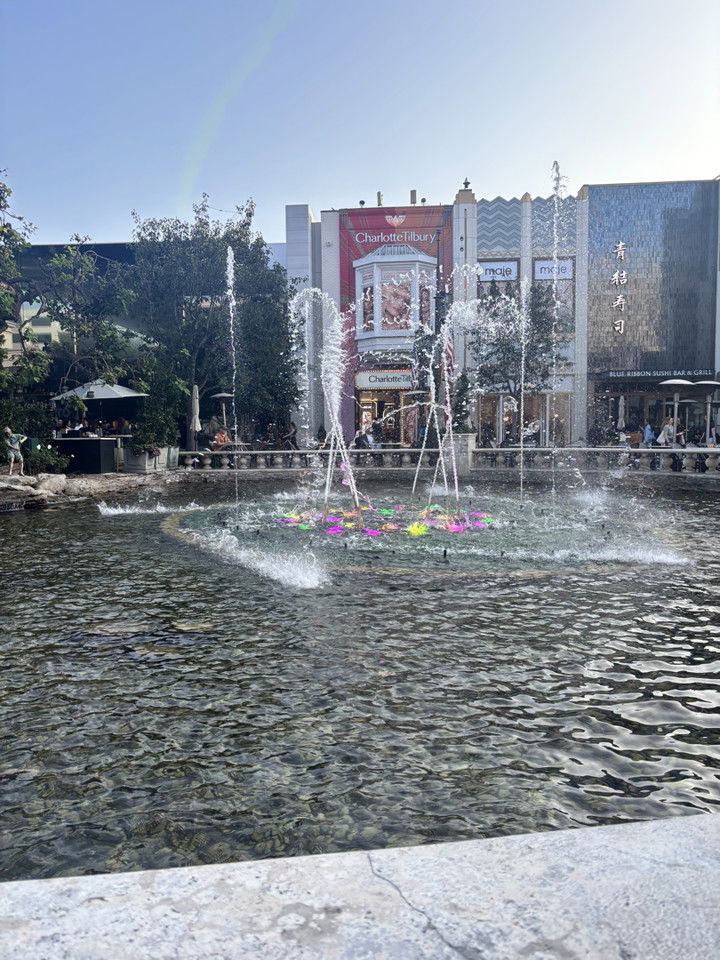 avuhrey snapchat image archive image