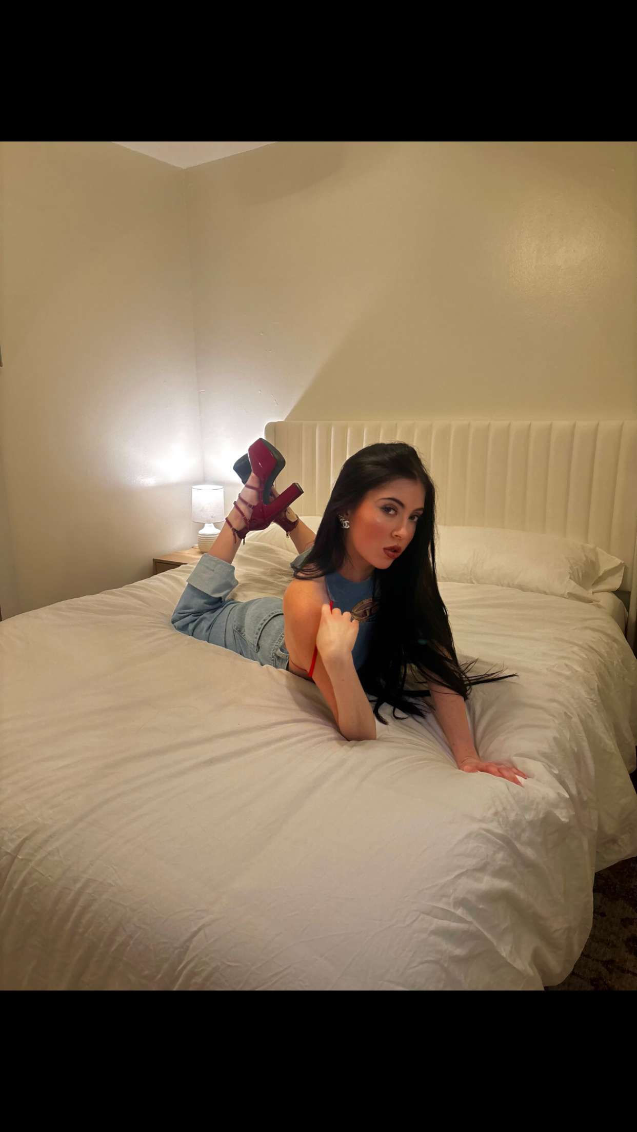 avuhrey snapchat image archive image