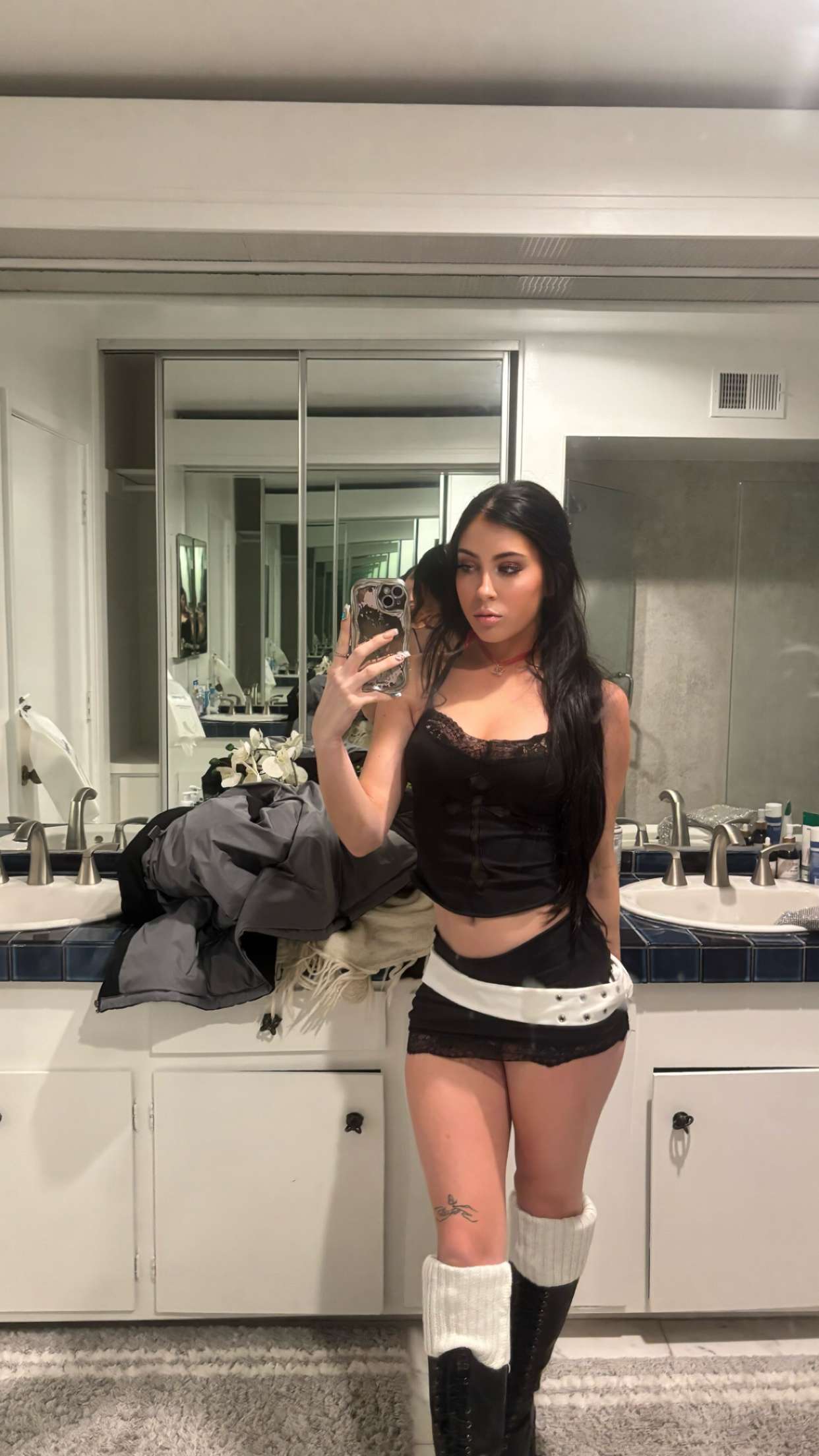 avuhrey snapchat image archive image