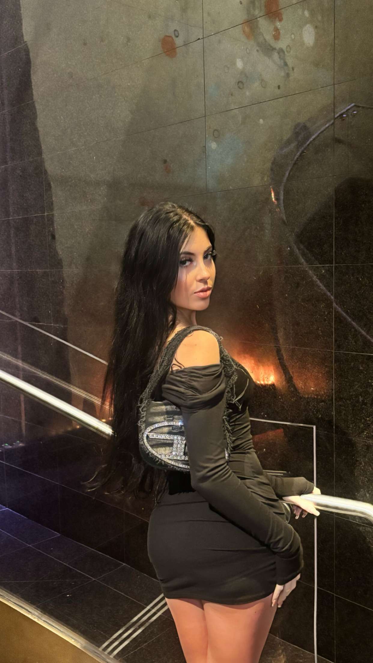 avuhrey snapchat image archive image