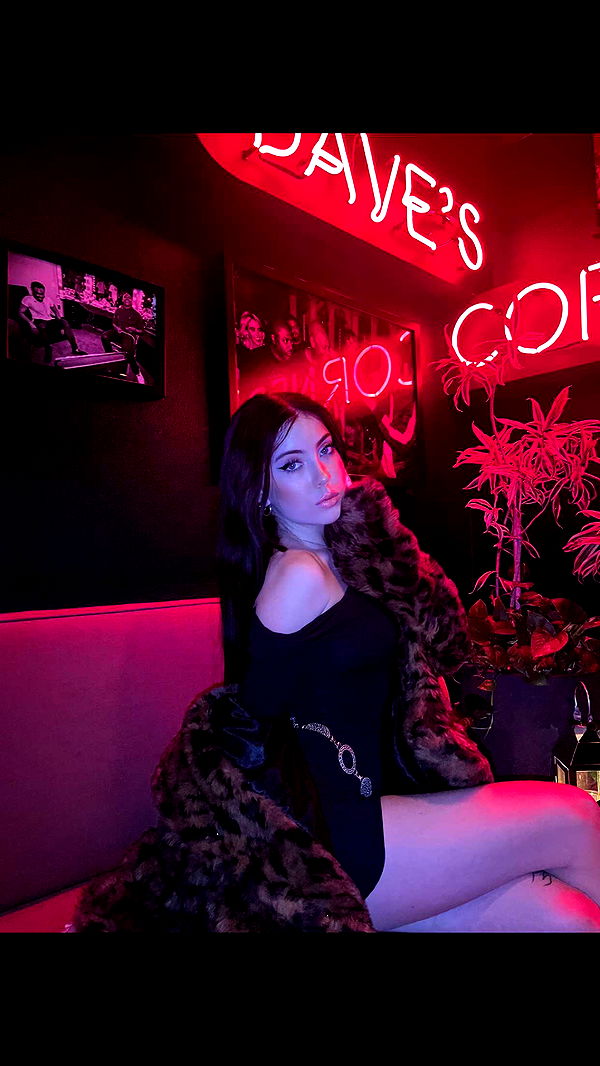 avuhrey image ~ Altpins