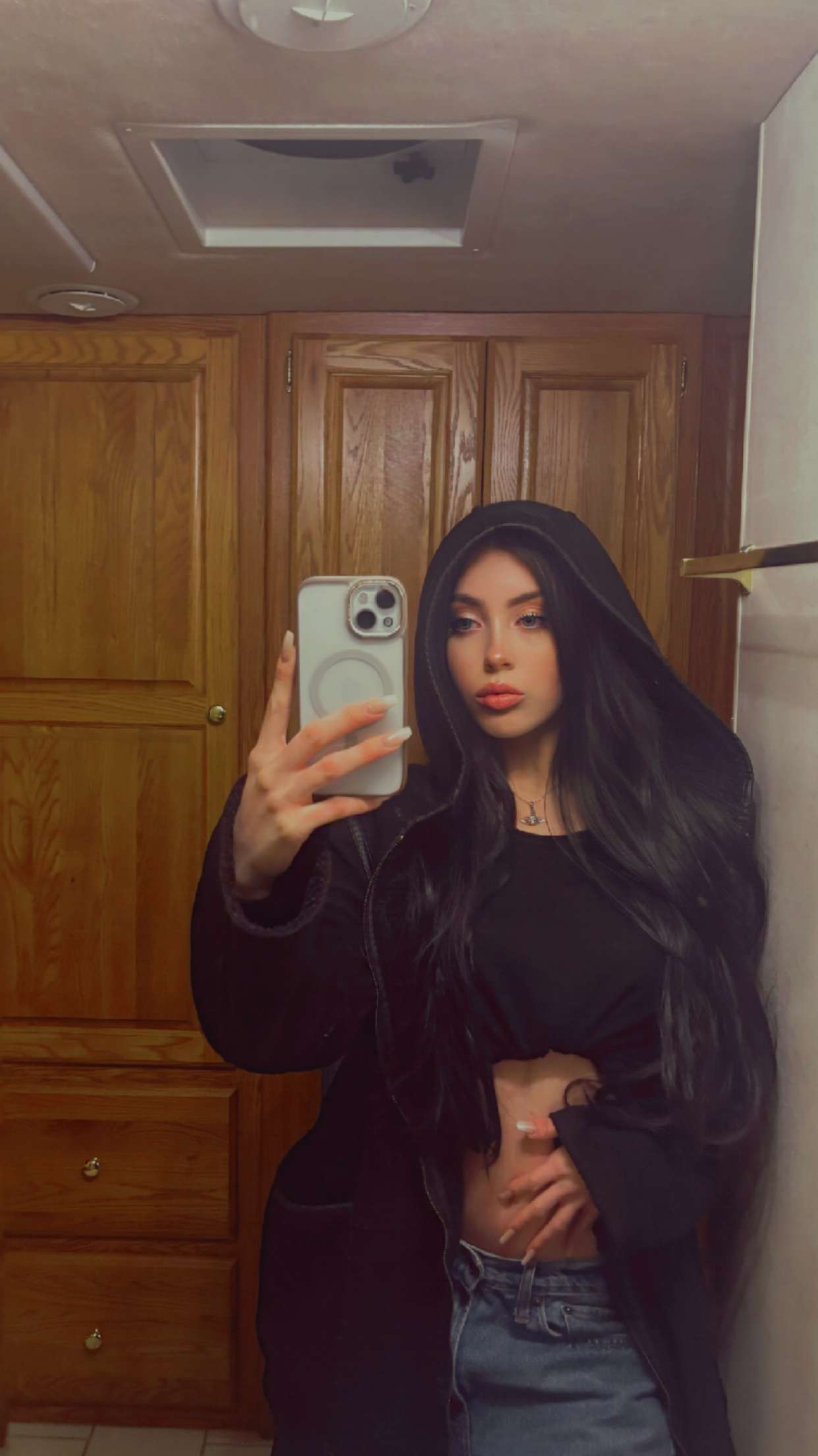 avuhrey snapchat image archive image