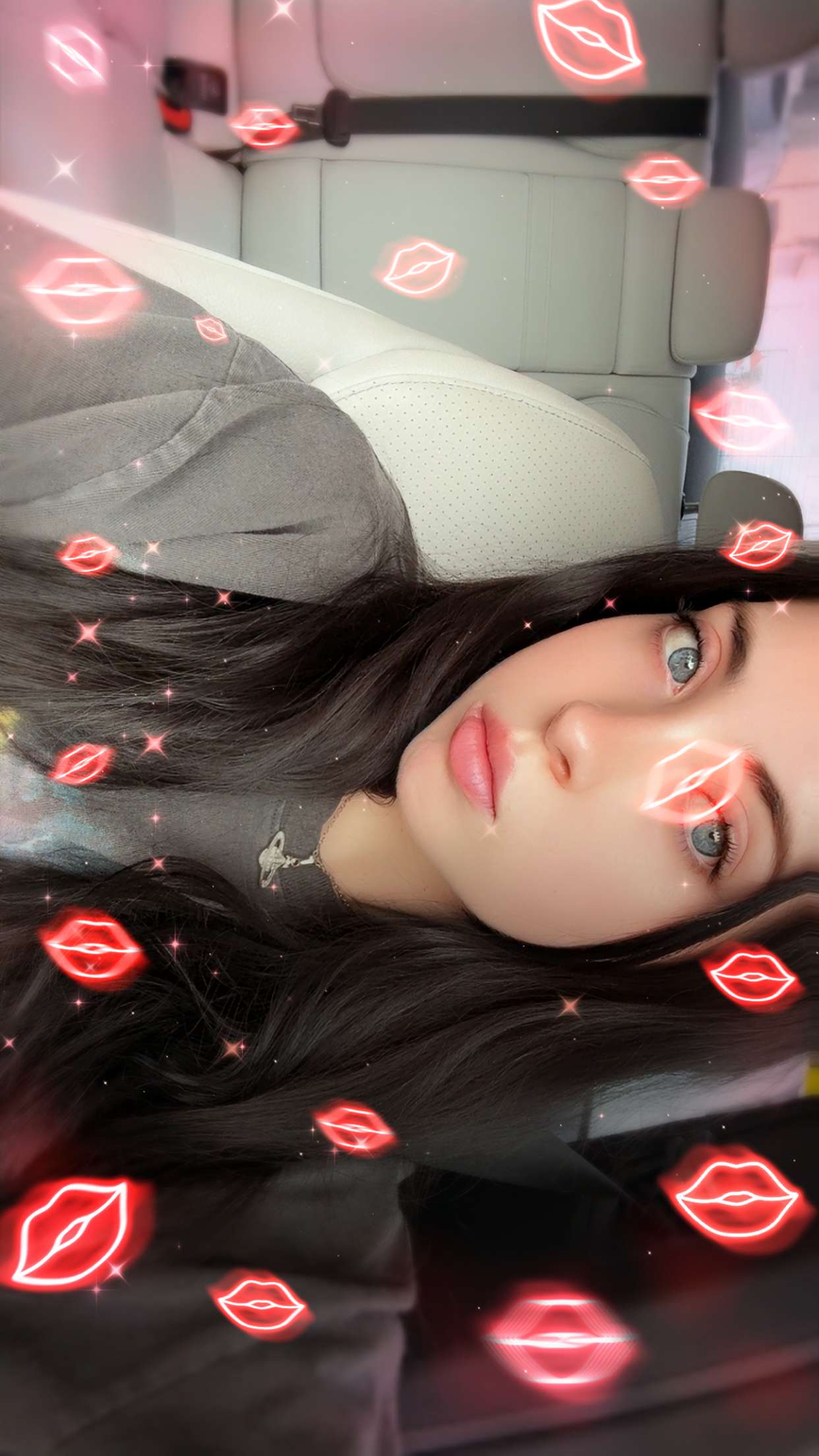 avuhrey snapchat image archive image