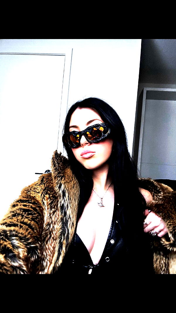 avuhrey image ~ Altpins